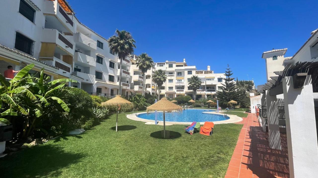 Apartamento Golf Beach Беналмадена Екстериор снимка